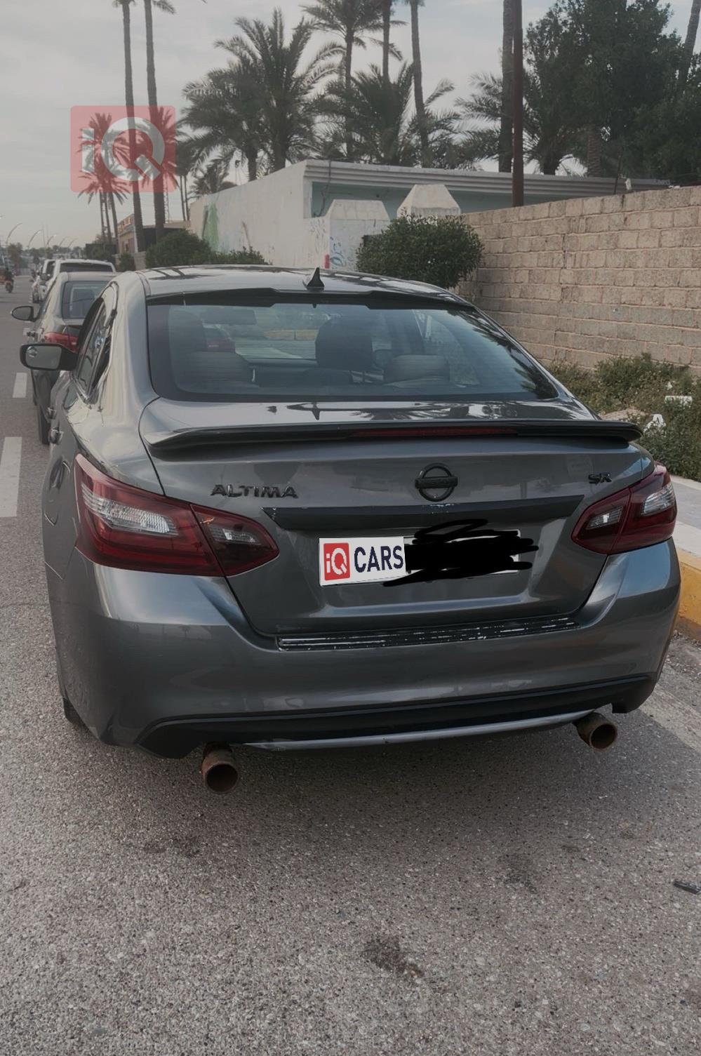 نيسان ألتيما